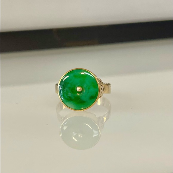 Artisan 22k & 14k imperial Apple green jade Bi-disc ring - Picture 3 of 8